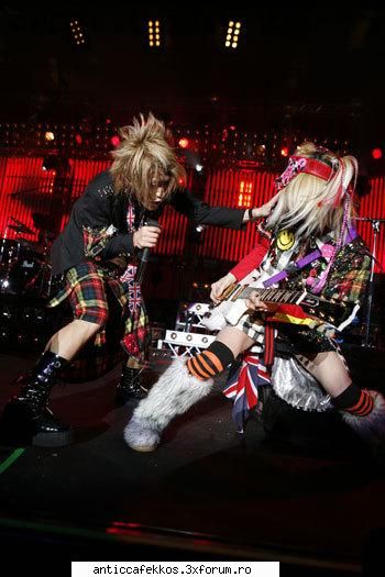 Have fun with An Cafe - deki...eu incep j co - o(≧∀≦)o  Antic Cafe o(≧∀≦)o